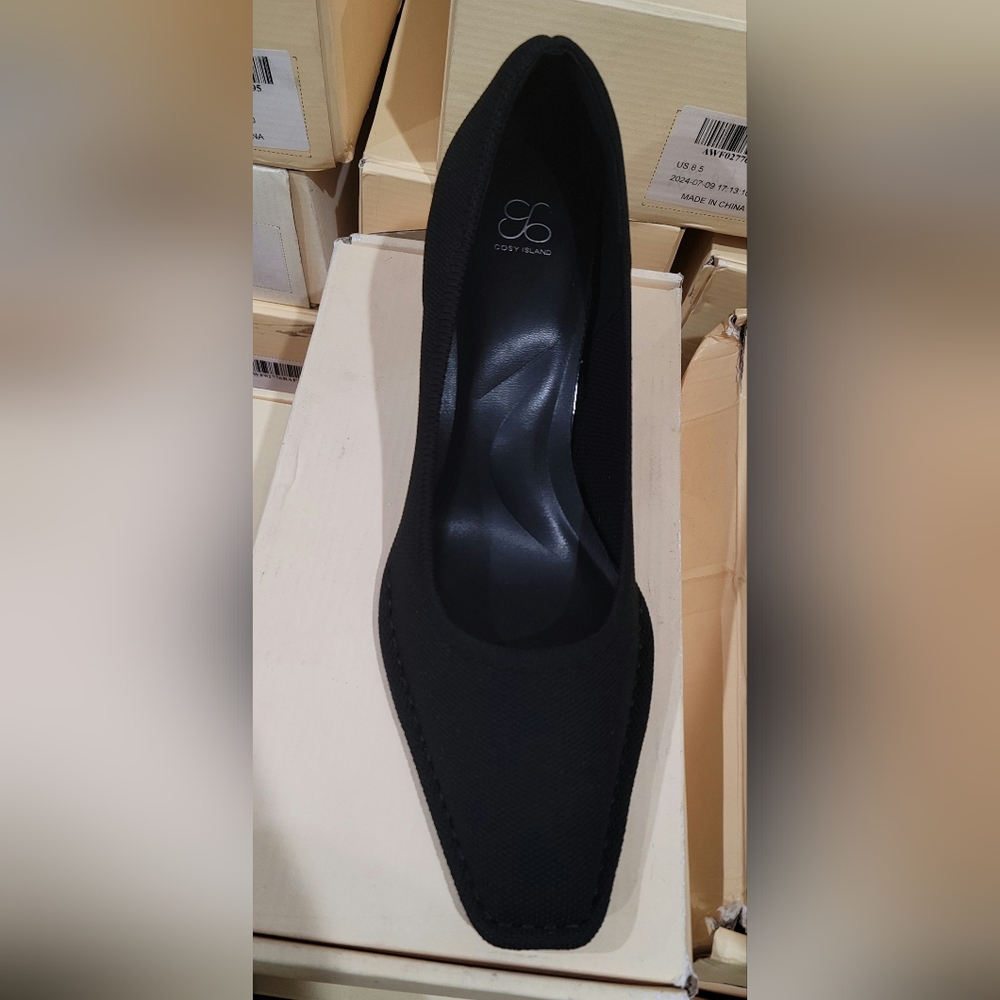 Chic Black Women's Loafers